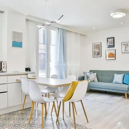 Le Pinky Bird Gutenberg 15 Apartment *